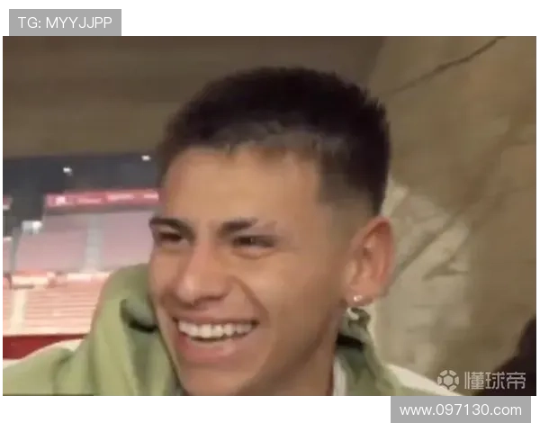 埃切韦里内侧冲球未踩孔德说法